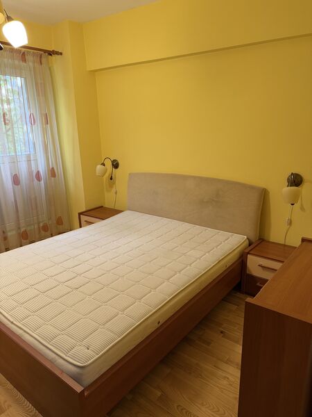 13 Septembrie, Panduri,