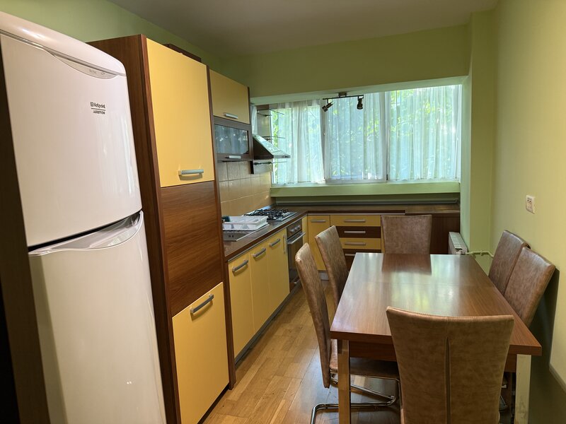 13 Septembrie, Panduri,