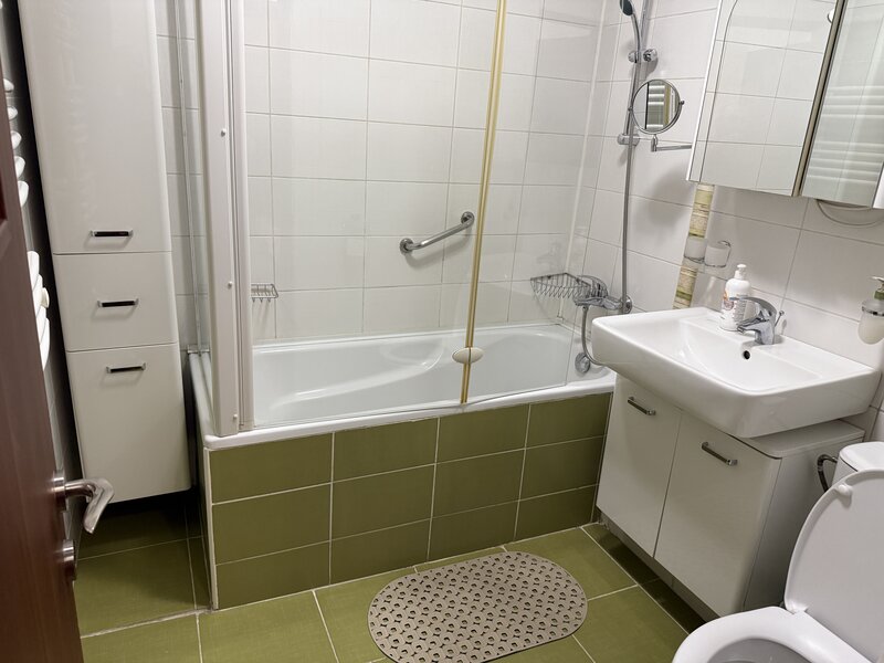 13 Septembrie, Panduri,